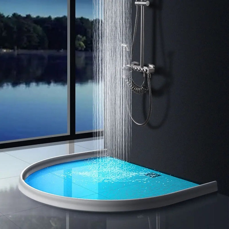 Homezie-Aqua Guard - Siliconen Douchedrempel - €19-Homezie Douche Barrière | Siliconen Afdichting | Houd je Badkamer Droog en Veilig