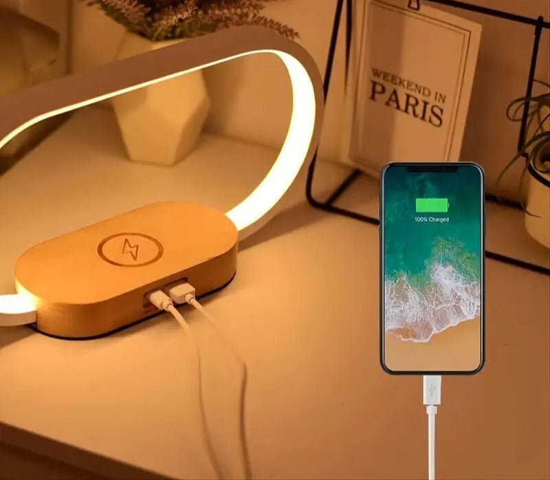 Homezie-gadgets-Homezie Draadloos Laadstation | Ingebouwde Dimbare Lamp & Digitale Klok | Ideaal voor Nachttafels